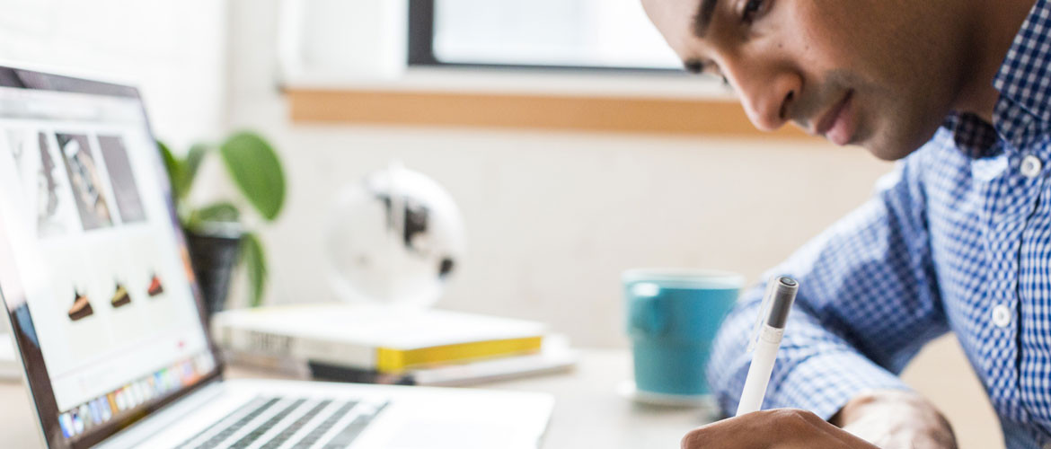 Ten Great Questions to Ask During a Job Interview logo