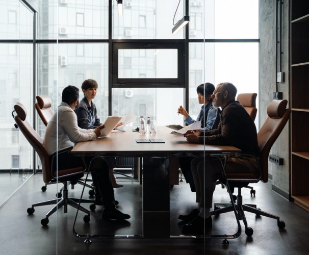 Step 1 for Successful Negotiators: Believe in Yourself logo