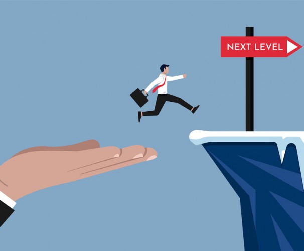 How to Best Position Yourself for the Top Legal Job