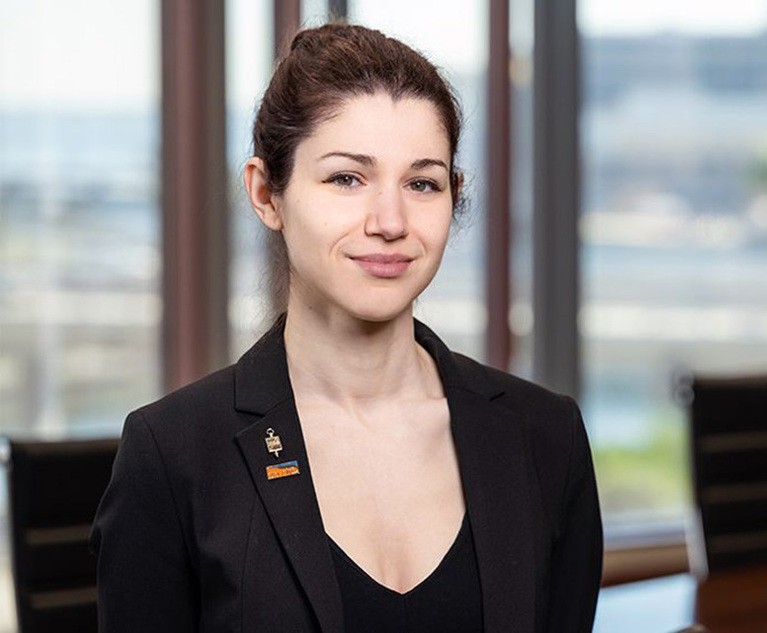 How Mentoring Helps Combat Imposter Syndrome in Young Lawyers